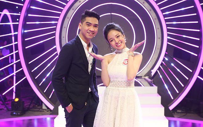 Cận cảnh vẻ nóng bỏng của hot girl Trâm Anh