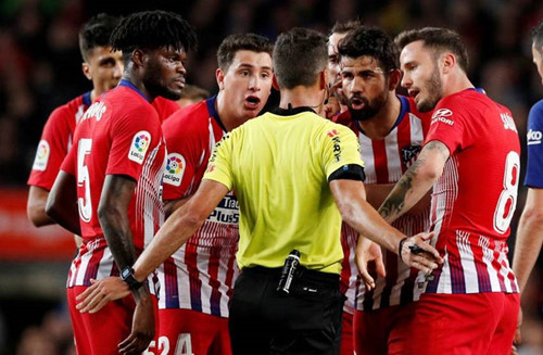 Xúc phạm trọng tài, Diego Costa của Atletico Madrid bị cấm 8 trận