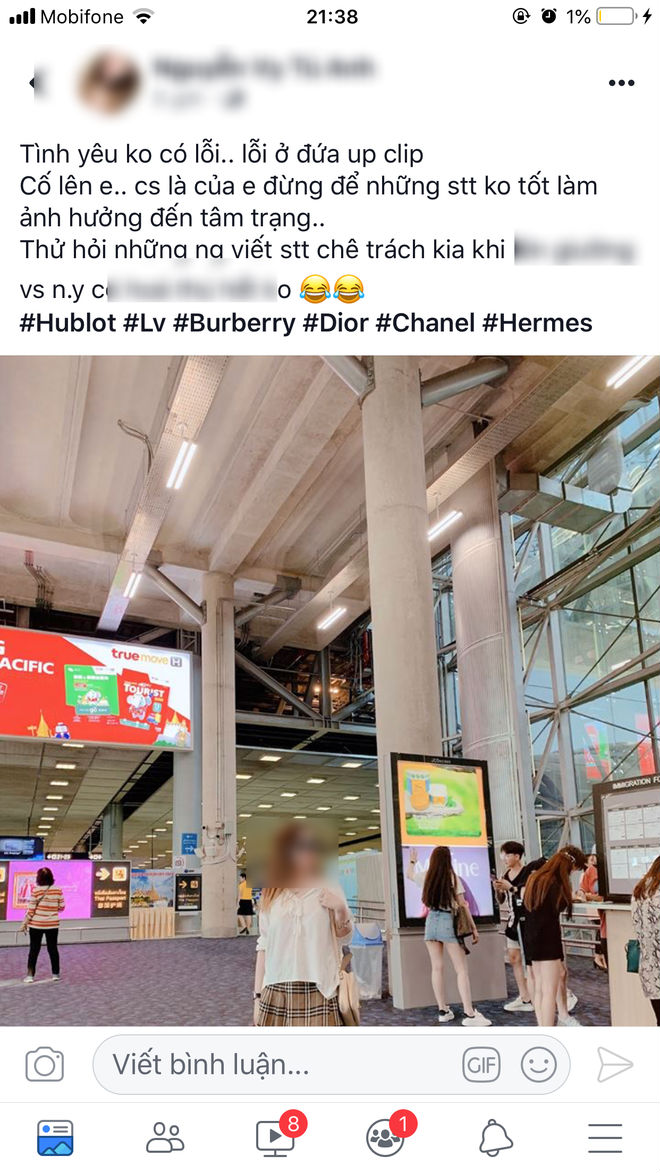 Hot girl nghi lộ clip nóng giữ im lặng, âm thầm ấn like loạt status động viên từ bạn bè