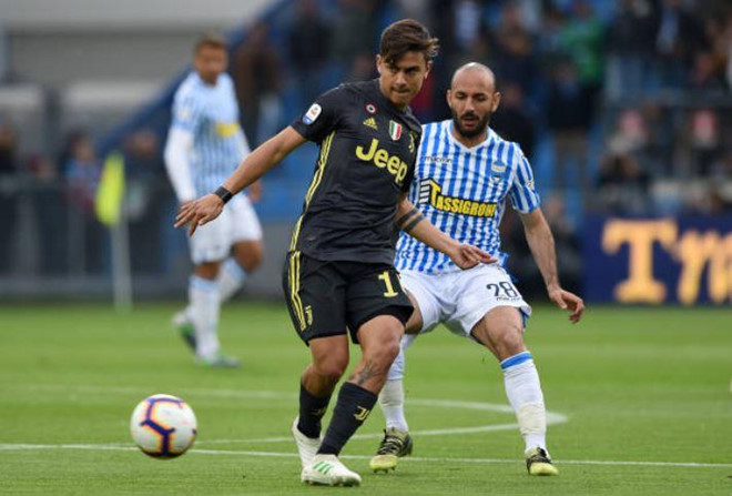 Thua ngược đội đang đua trụ hạng, Juventus lỡ kỷ lục vô địch Seria A sớm 6 vòng