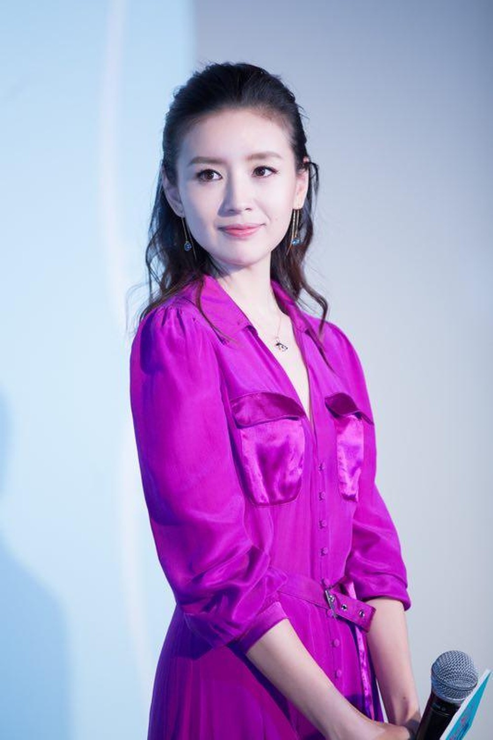 Những vụ ngoại tình với tình tiết cẩu huyết của sao châu Á: Không ít tiểu tam lộng hành, lên mặt dạy đời bà cả