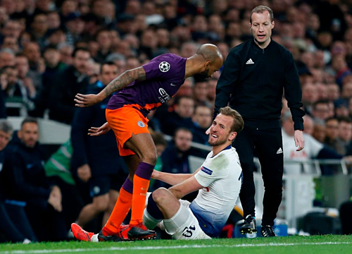 Pochettino: Harry Kane phải nghỉ hết mùa