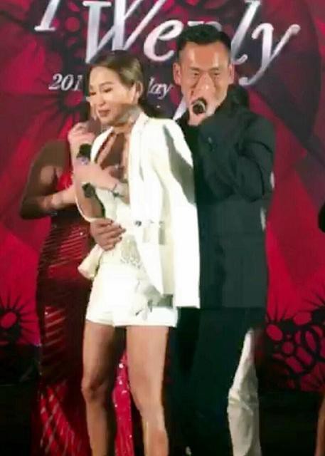 Mỹ nữ nóng bỏng chấp nhận làm máy đẻ giữ chân tỷ phú sòng bạc nhưng lại nhận trái đắng