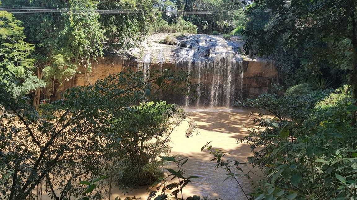 Đà Lạt: Hàng trăm m3 bùn thải đổ xuống suối Prenn, 40 hộ dân điêu đứng vì thiếu nước tưới tiêu