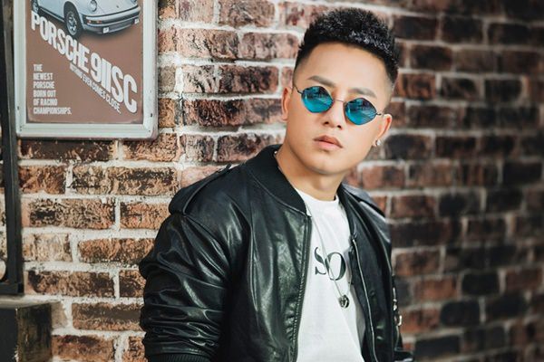 3 nam ca sĩ nổi tiếng hội chợ nối gót Khá Bảnh, Phú Lê giành nút vàng YouTube