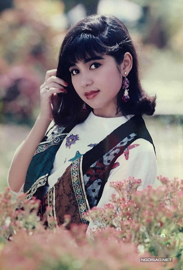 Vua ảnh lịch tiết lộ ảnh Việt Trinh thập niên 90