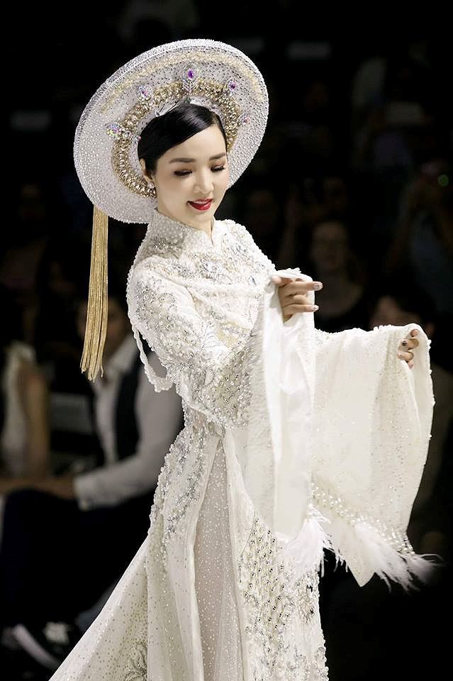 Nhan sắc không tuổi và khối tài sản khủng của Hoa hậu Đền Hùng Giáng My