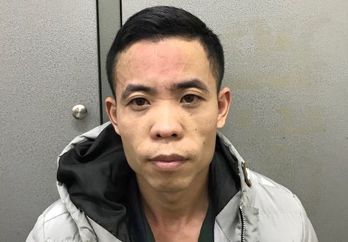 Giăng bẫy mua xe ô tô Lexus bằng tiền âm phủ