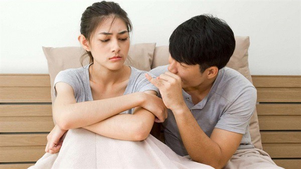 Nhận ảnh nóng của chồng và cô bạn thân, vợ xử trí cao tay khiến cô ả nhục nhã ê chề