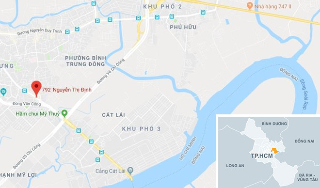 Cháy gara ôtô ở Sài Gòn, 10 chiếc xe bị thiêu rụi