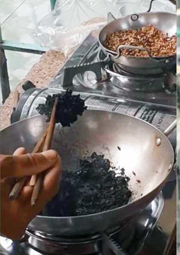 Gạo nhựa đốt cháy khét lẹt: Xôn xao, lan truyền nỗi sợ