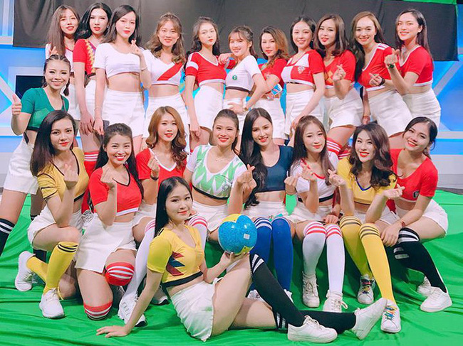 Sau một năm, dàn hot girl World Cup 2018: Người đang là tâm điểm thị phi, người ở ẩn chẳng mặn mà khoe thân Sau một năm, dàn hot girl World Cup 2018: Người đang là tâm điểm thị phi, người ở ẩn chẳng mặn mà khoe thân