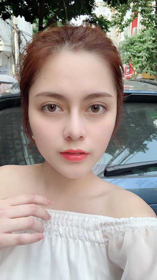 Sau một năm, dàn hot girl World Cup 2018: Người đang là tâm điểm thị phi, người ở ẩn chẳng mặn mà khoe thân Sau một năm, dàn hot girl World Cup 2018: Người đang là tâm điểm thị phi, người ở ẩn chẳng mặn mà khoe thân