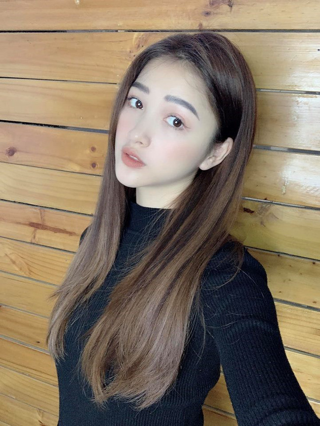 Sau một năm, dàn hot girl World Cup 2018: Người đang là tâm điểm thị phi, người ở ẩn chẳng mặn mà khoe thân Sau một năm, dàn hot girl World Cup 2018: Người đang là tâm điểm thị phi, người ở ẩn chẳng mặn mà khoe thân