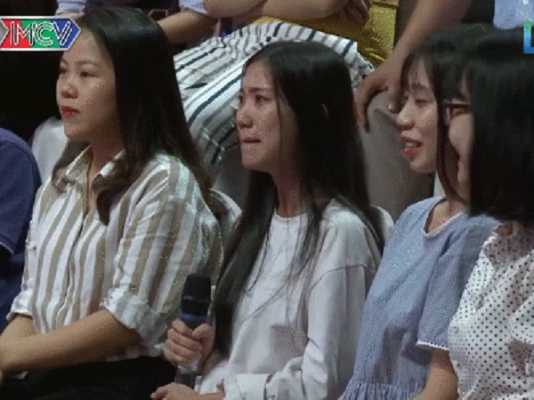 Bạn muốn hẹn hò: MC vừa hỏi cảm nhận về anh rể tương lai, em cô gái đã nghẹn ngào bật khóc Bạn muốn hẹn hò: MC vừa hỏi cảm nhận về anh rể tương lai, em cô gái đã nghẹn ngào bật khóc