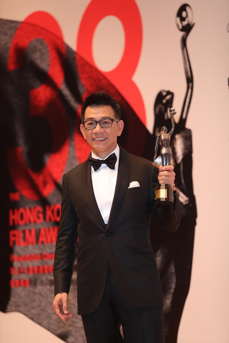 Sao nữ vào vai gái điếm, tài tử đả kích Thành Long thắng ở Kim Tượng