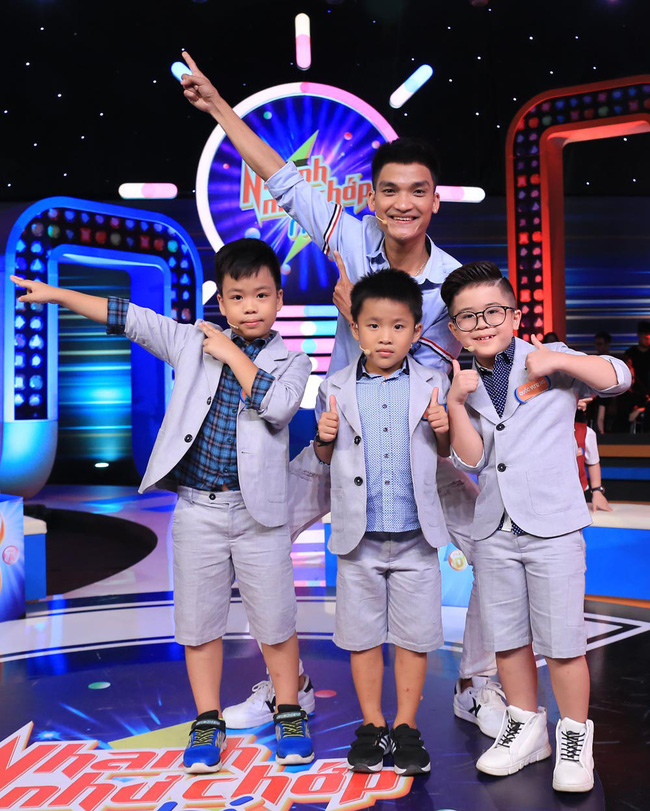 2 phút cân não tại Nhanh như chớp nhí: Con trai MC Hồng Phúc giật 50 triệu, gây ngỡ ngàng với câu trả lời về bệnh viện thú y 2 phút cân não tại Nhanh như chớp nhí: Con trai MC Hồng Phúc giật 50 triệu, gây ngỡ ngàng với câu trả lời về bệnh viện thú y