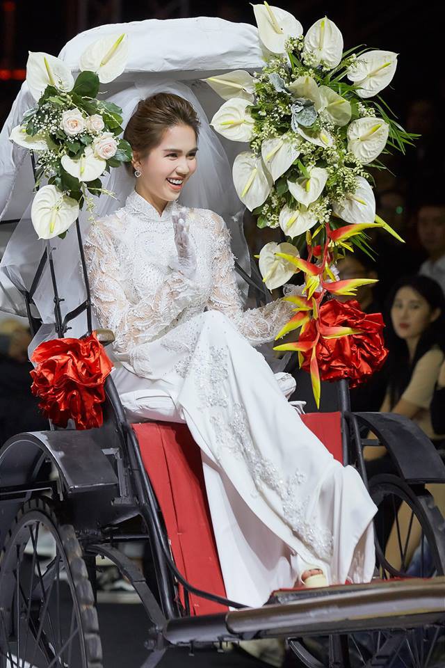 Đang hạnh phúc với mối quan hệ mới, Ngọc Trinh bất ngờ tâm sự lạ: Tôi muốn yêu người nào đó thật bình thường không sóng gió