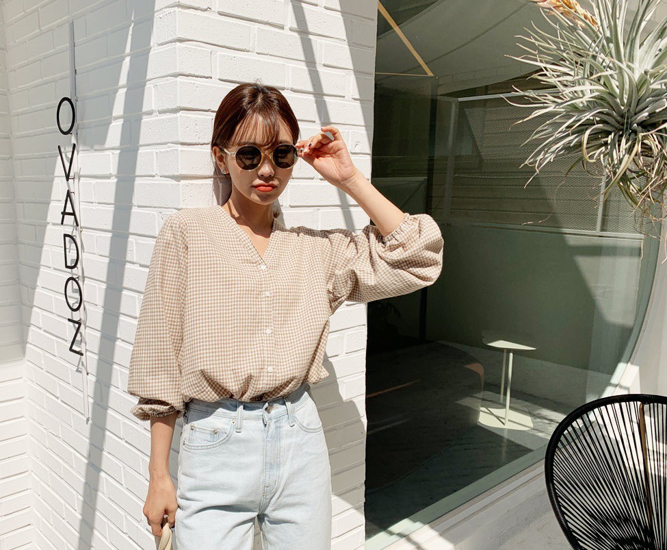 Cứ bình tĩnh mà giảm cân, và cũng không cần hút mỡ bụng vì chị em đã có 5 kiểu áo giấu bụng lớn tuyệt đỉnh này Cứ bình tĩnh mà giảm cân, và cũng không cần hút mỡ bụng vì chị em đã có 5 kiểu áo giấu bụng lớn tuyệt đỉnh này