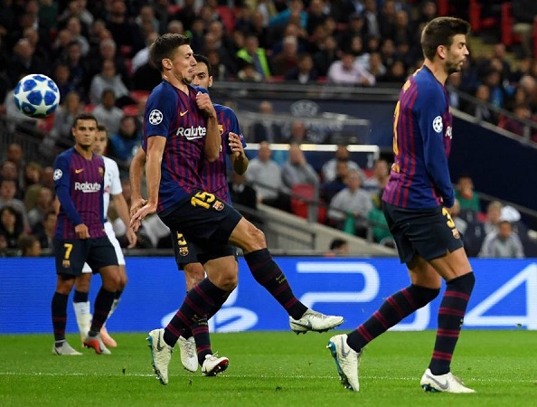 Đây là những điều MU buộc phải làm nếu muốn lật ngược thế cờ tại Nou Camp