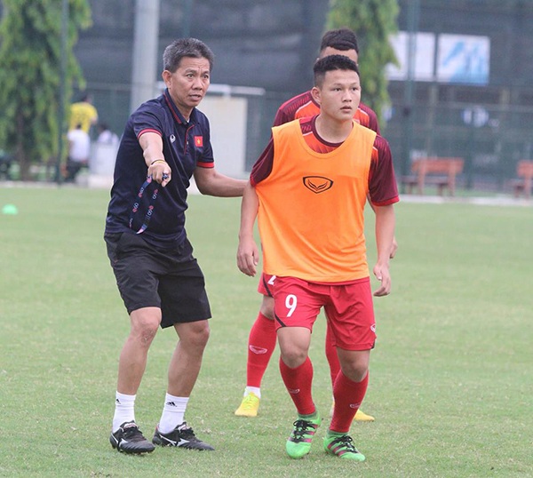 HLV Hoàng Anh Tuấn: ‘Một số cầu thủ U18 Việt Nam đủ khả năng dự SEA Games 30’