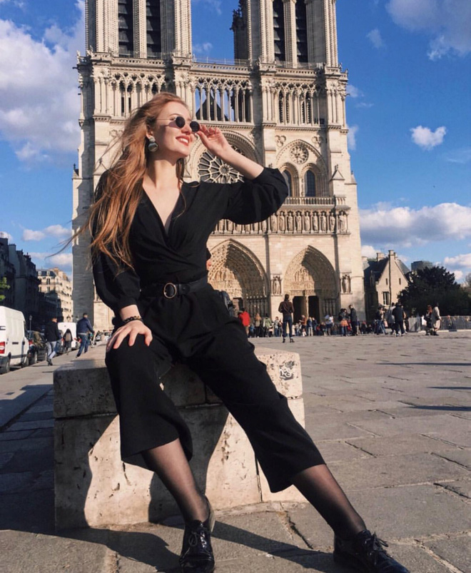 Trước khi sụp đổ một phần vì vụ cháy chấn động, Nhà thờ Đức Bà ở Paris từng là biểu tượng bình yên của cả nước Pháp