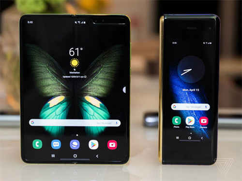 Galaxy Fold: Thiết kế cao cấp, phần mềm tốt