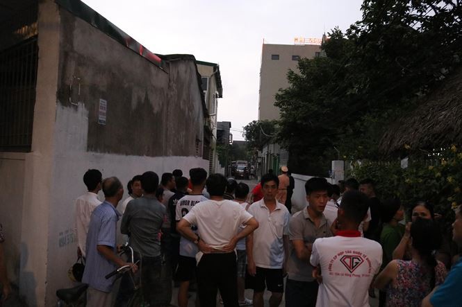 Cận cảnh cả trăm chiến sĩ công an mang súng khám xét, thu giữ 6 tạ ma túy