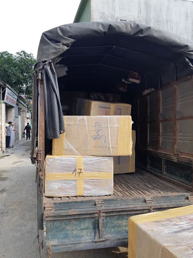 Cận cảnh cả trăm chiến sĩ công an mang súng khám xét, thu giữ 6 tạ ma túy