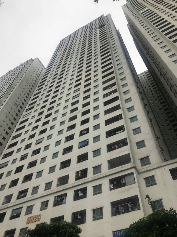 Cháy căn hộ tại tầng 32 chung cư Linh Đàm, hàng nghìn người hoảng sợ tháo chạy