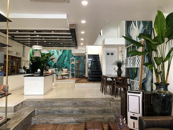 Được hỏi Làm ca sĩ sao mua được nhiều đất thế, Hồ Quang Hiếu trả lời cực lầy lội khiến fan ngã ngửa