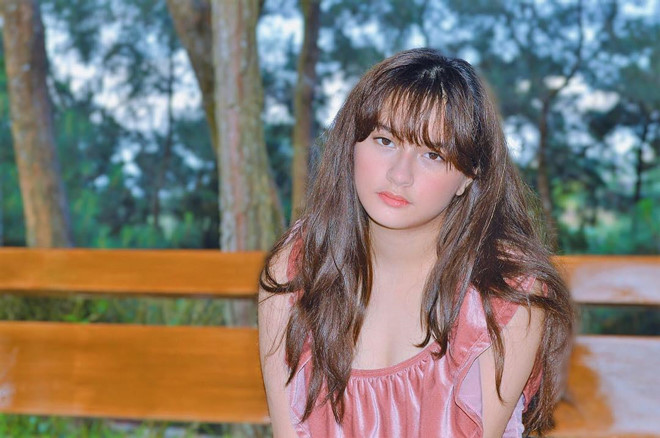 Thiên thần lai 14 tuổi của Philippines có gần 1 triệu fan trên mạng