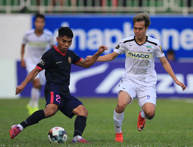 Văn Toàn khởi đầu hay nhất sự nghiệp, dẫn đầu Vua phá lưới V.League