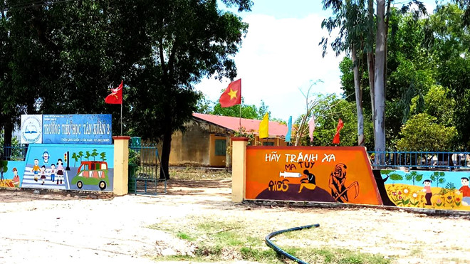 Thầy giáo thừa nhận dâm ô nhiều học sinh lớp 1 khi dạy vẽ