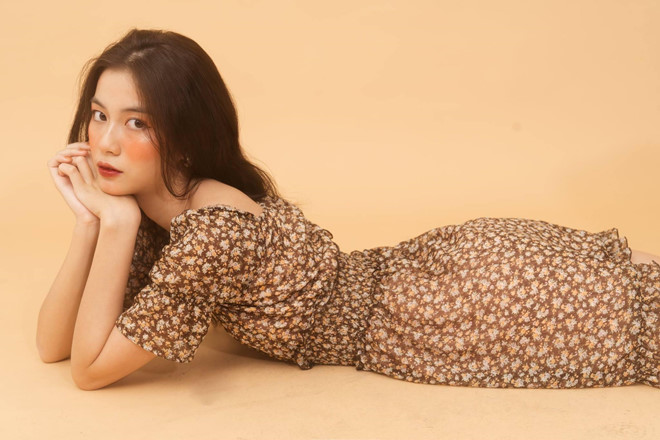 3 hot girl ĐH Hoa Sen nổi tiếng với giới trẻ Sài Gòn