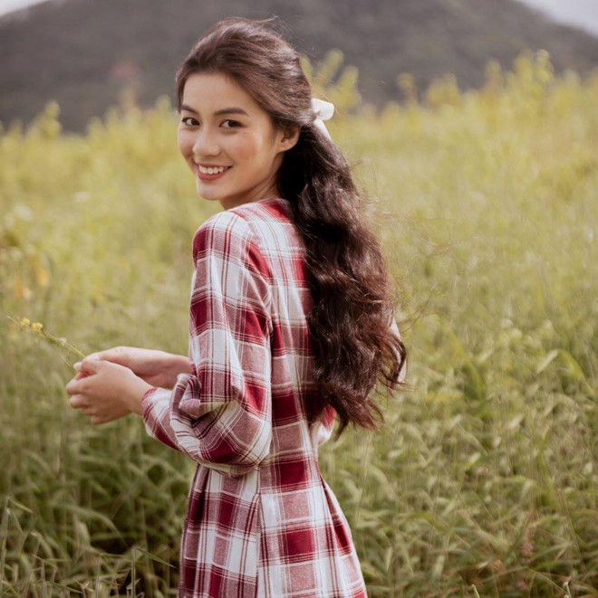 3 hot girl ĐH Hoa Sen nổi tiếng với giới trẻ Sài Gòn