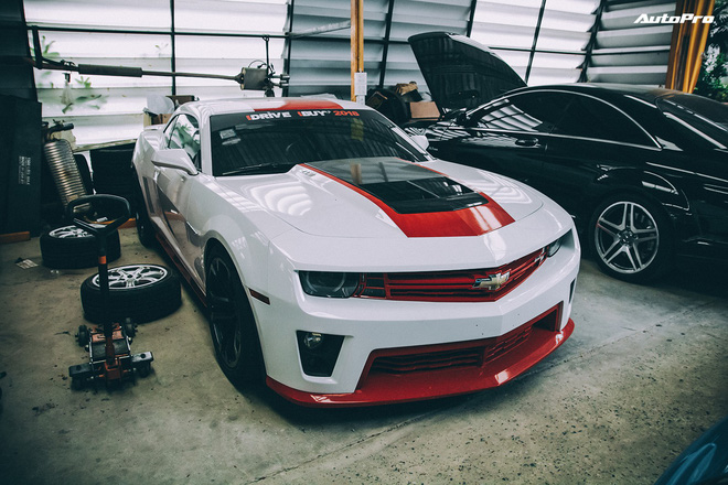 Tay chơi siêu xe khét tiếng Thái Lan: ‘Chỉ những người kiếm tiền bất hợp pháp mới giấu kín chuyện sở hữu siêu xe’ Tay chơi siêu xe khét tiếng Thái Lan: ‘Chỉ những người kiếm tiền bất hợp pháp mới giấu kín chuyện sở hữu siêu xe’