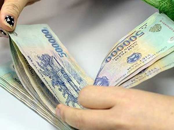 Lương 20 triệu/tháng vẫn khó sống: Gái độc thân 0 đồng phòng thân