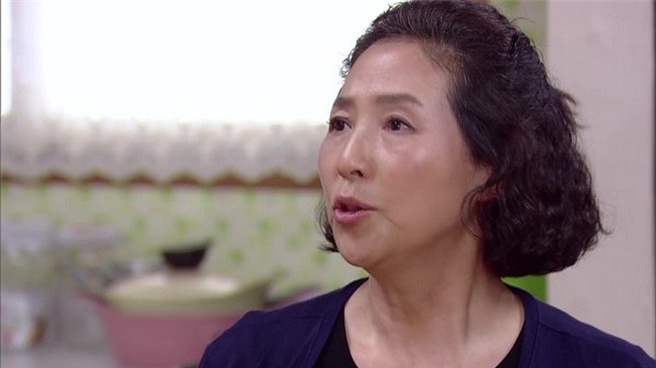 Không cho được một đồng tiền mừng, mẹ chồng còn định lột luôn hồi môn của con dâu để con gái mua nhà