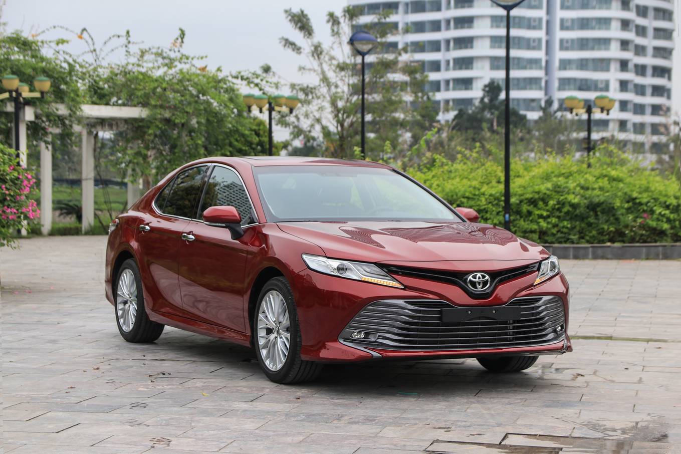 Toyota Camry thế hệ mới tại Việt Nam đầy công nghệ