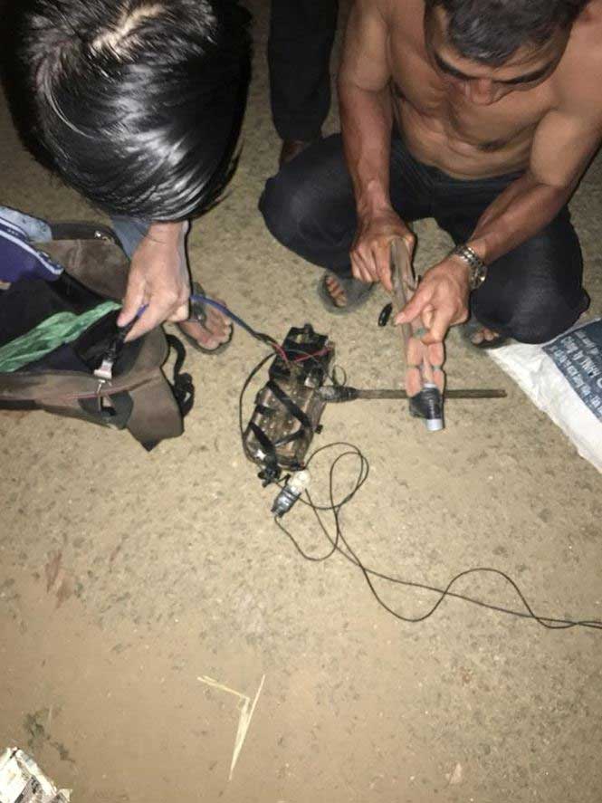 Cả thôn phục kích vây bắt 2 kẻ trộm chó trong đêm