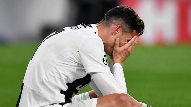Chiêu mộ Ronaldo là sự lãng phí về tiền bạc lớn nhất trong lịch sử