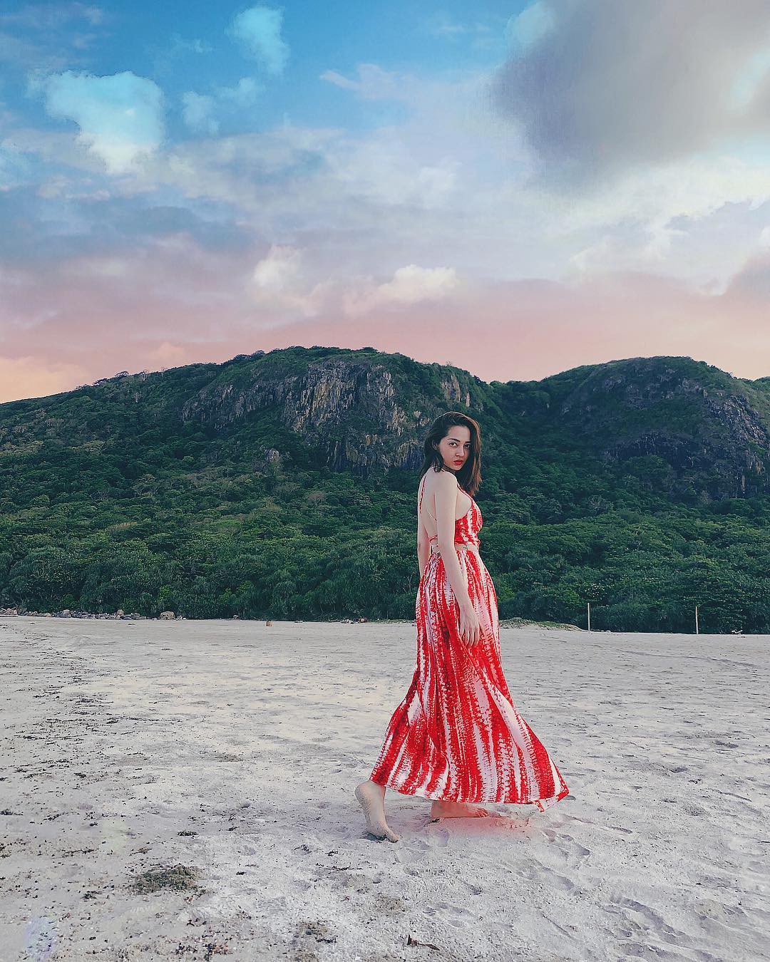 Lộ bằng chứng Bảo Anh - Hồ Quang Hiếu đi du lịch chung, lần này còn có cả nhạc mẫu hộ tống cặp đôi? Lộ bằng chứng Bảo Anh - Hồ Quang Hiếu đi du lịch chung, lần này còn có cả nhạc mẫu hộ tống cặp đôi?