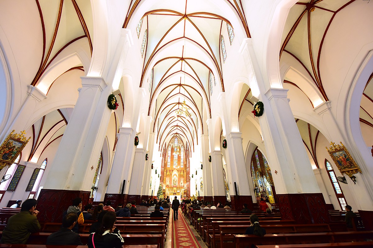 Những nhà thờ kiến trúc Pháp nổi tiếng ở Việt Nam