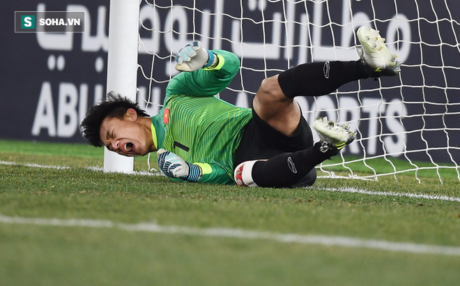 Bùi Tiến Dũng dính chấn thương nguy hiểm, có thể mất nghiệp nếu không chữa dứt điểm Bùi Tiến Dũng dính chấn thương nguy hiểm, có thể mất nghiệp nếu không chữa dứt điểm