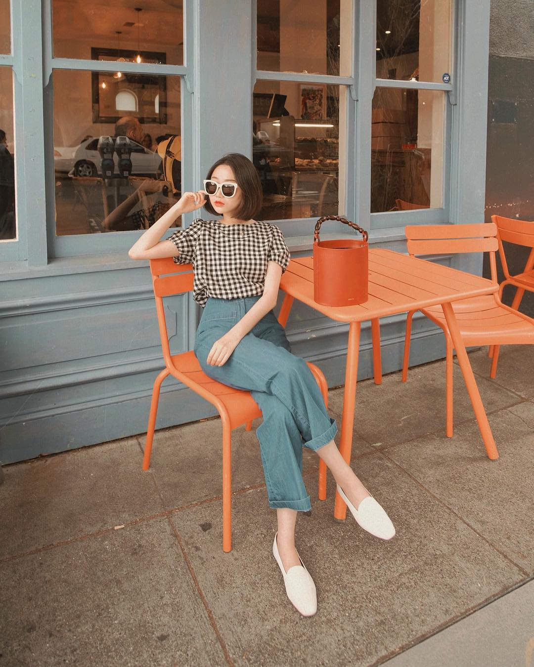 Đây là 4 mẫu giày dép có thể kết hợp với mọi set đồ, vô cùng xứng đáng để bạn sắm ngay cho mình