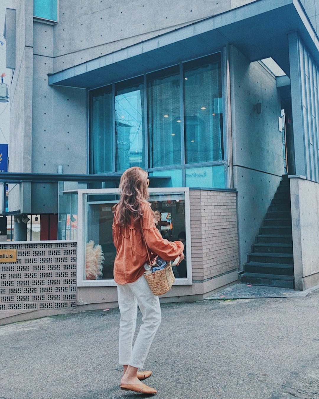 Đây là 4 mẫu giày dép có thể kết hợp với mọi set đồ, vô cùng xứng đáng để bạn sắm ngay cho mình