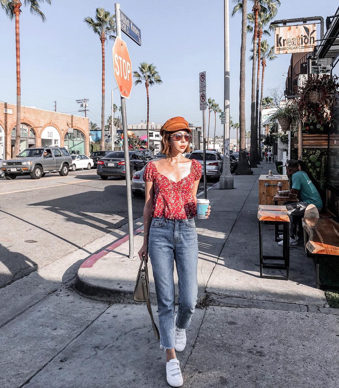 Đây là 4 mẫu giày dép có thể kết hợp với mọi set đồ, vô cùng xứng đáng để bạn sắm ngay cho mình