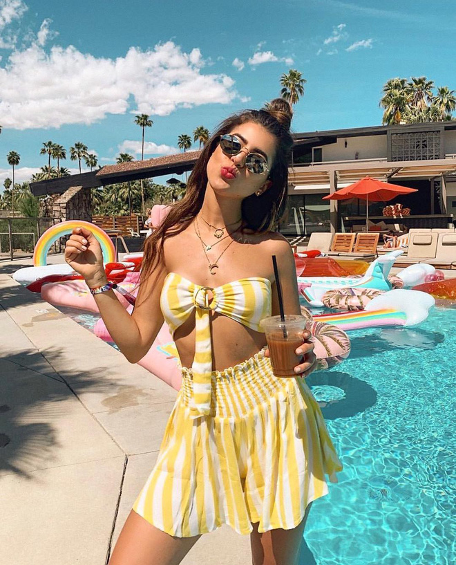 4 hot trend làm đẹp được hội gái xinh tại Coachella quẩy nhiệt tình: xu hướng nào cũng ảo tung chảo 4 hot trend làm đẹp được hội gái xinh tại Coachella quẩy nhiệt tình: xu hướng nào cũng ảo tung chảo