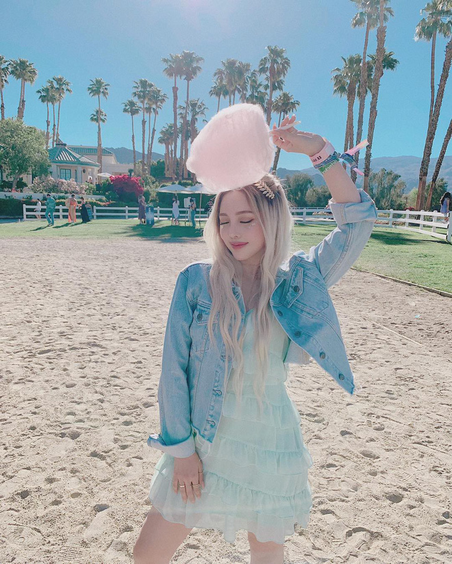 4 hot trend làm đẹp được hội gái xinh tại Coachella quẩy nhiệt tình: xu hướng nào cũng ảo tung chảo 4 hot trend làm đẹp được hội gái xinh tại Coachella quẩy nhiệt tình: xu hướng nào cũng ảo tung chảo